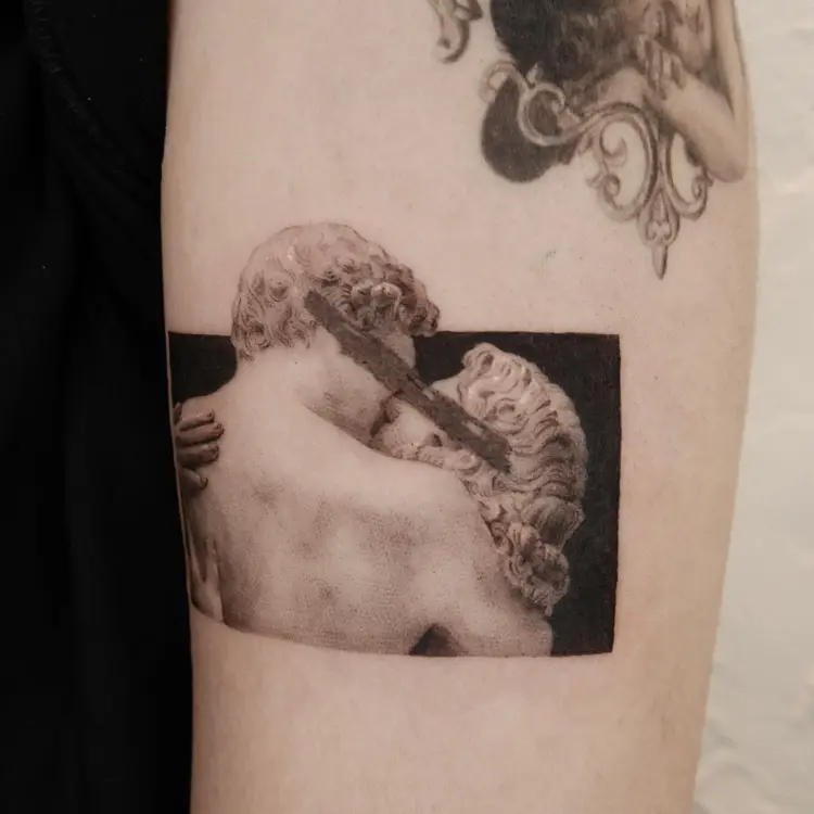 40.tatt