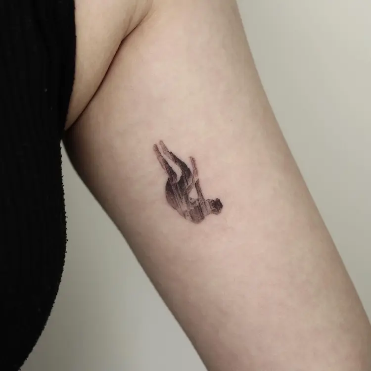 40.tatt