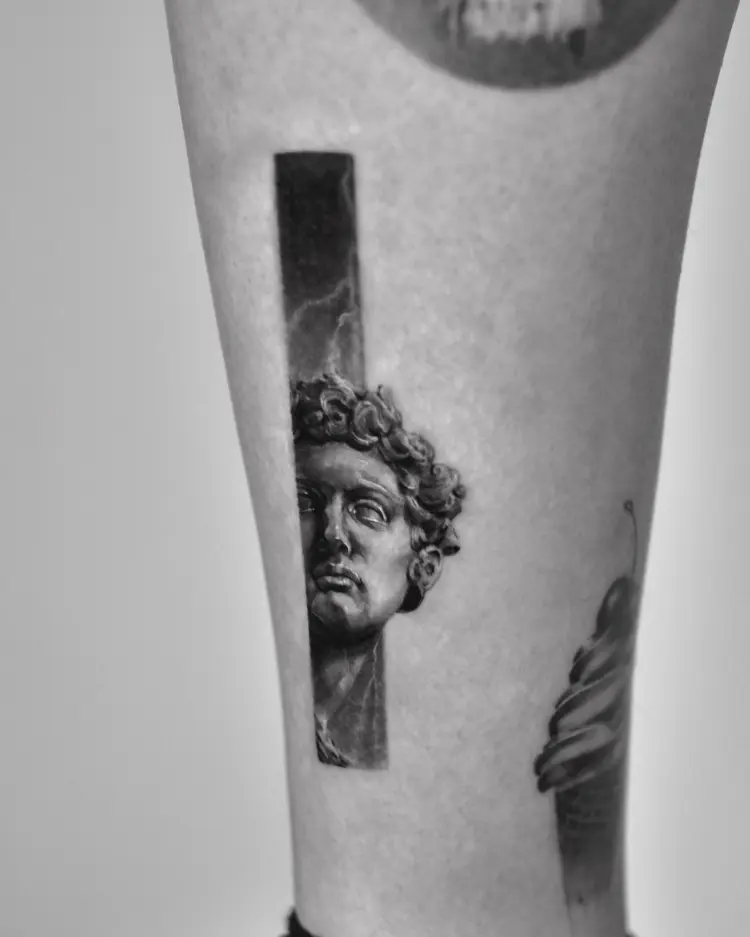tattooer_amu