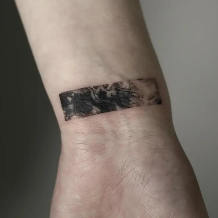40.tatt