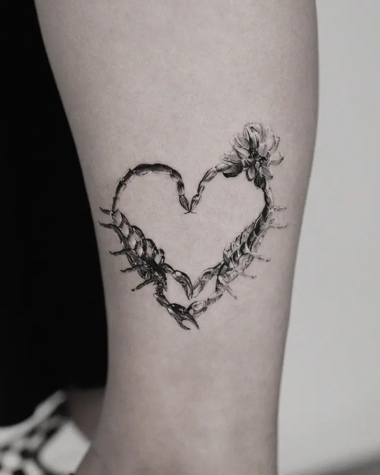tattooer_amu