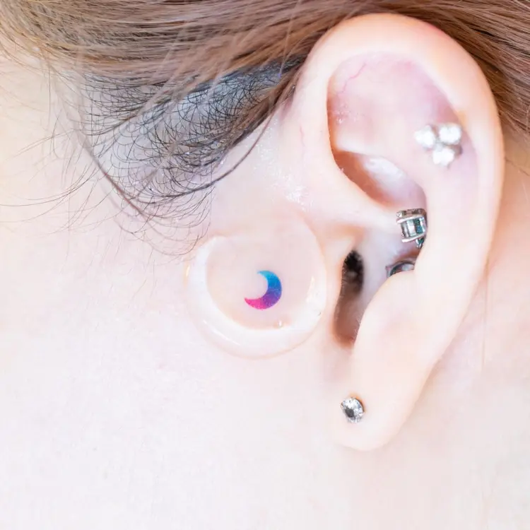 tattooist_arar
