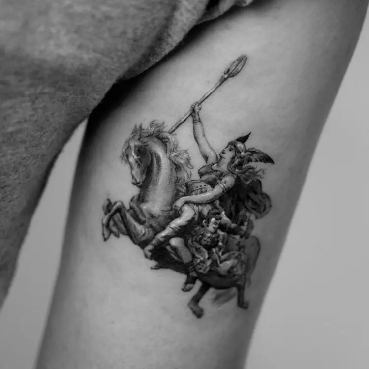 40.tatt