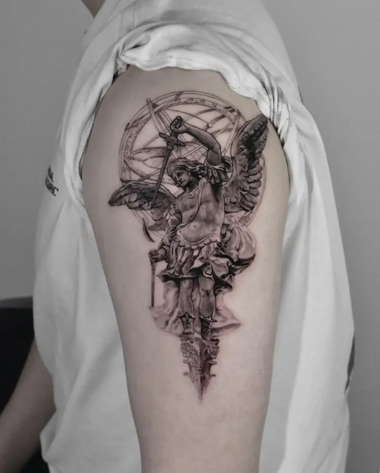 tattooer_amu