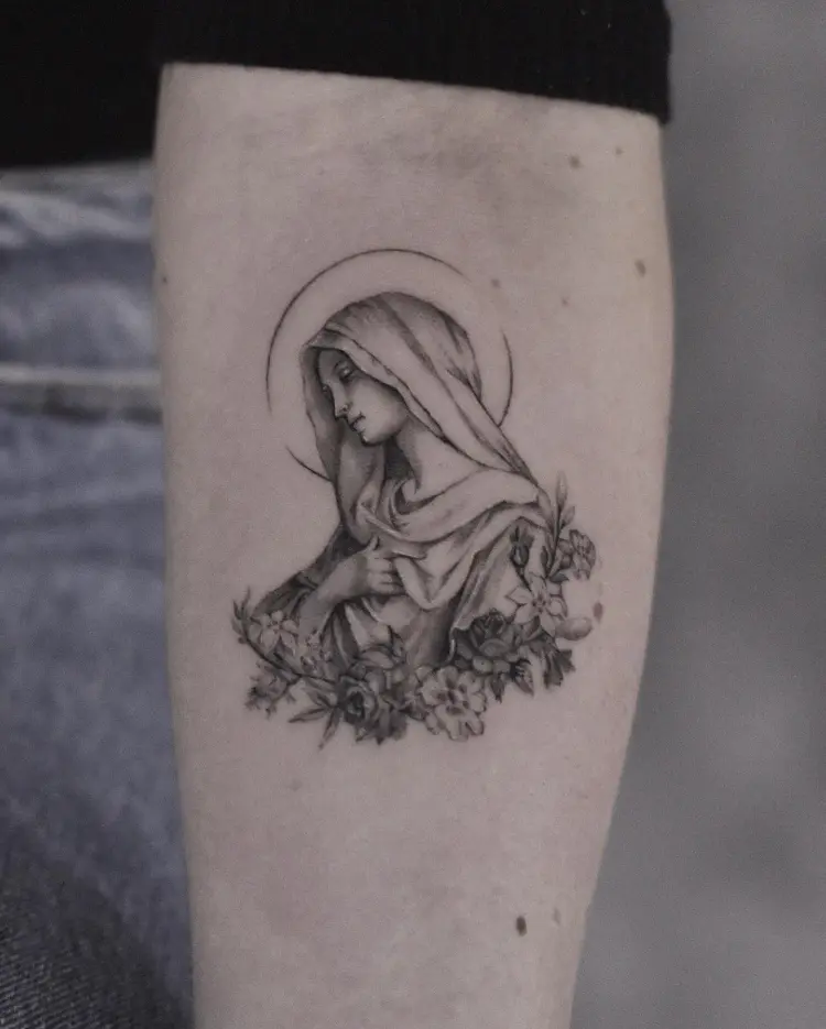 tattooer_amu