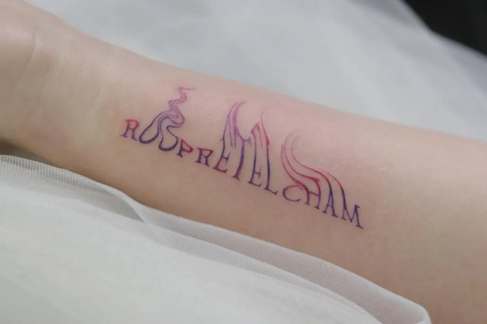 Lettering