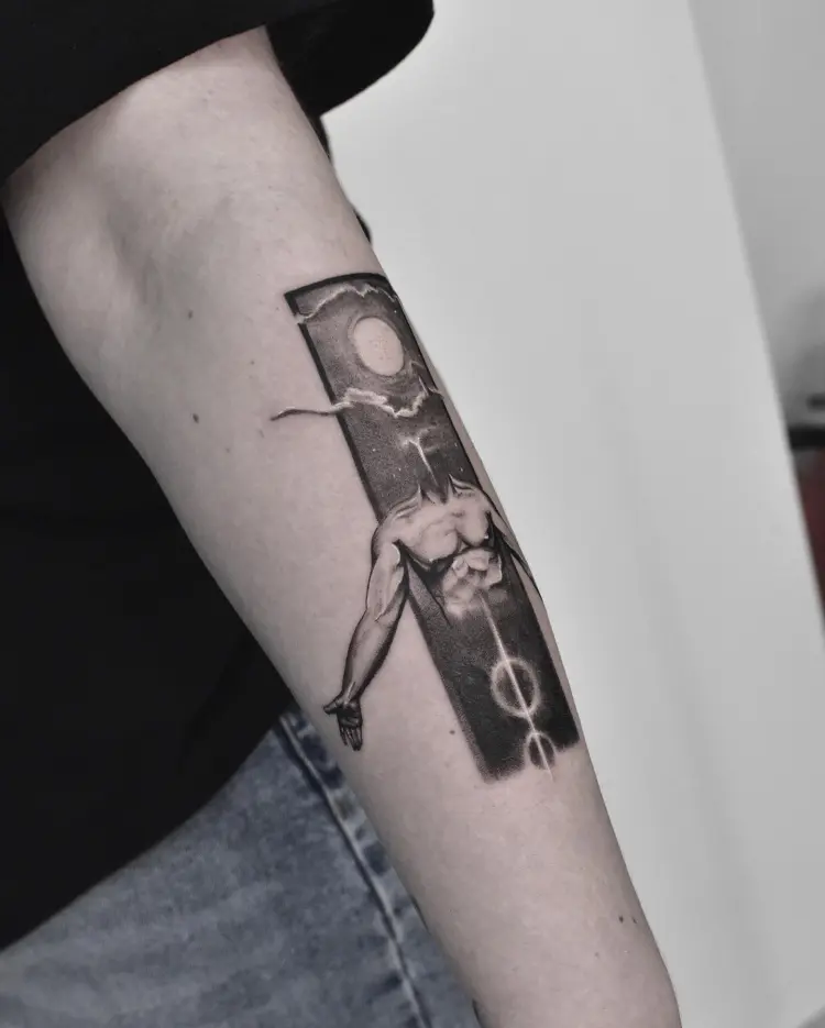 tattooer_amu