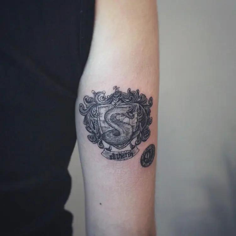 Lettering, Snake