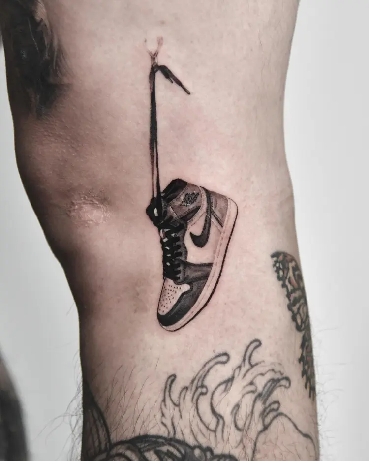 tattooer_amu