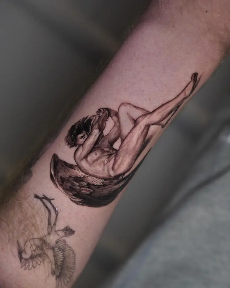 tattooer_amu