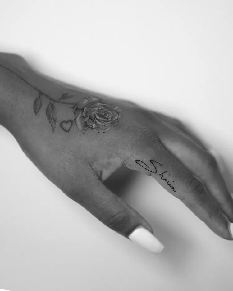 Lettering