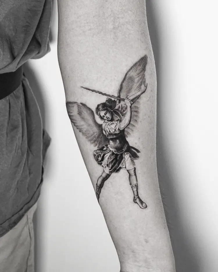tattooer_amu