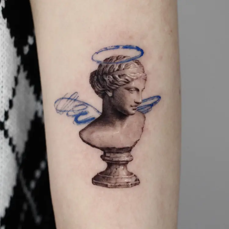 40.tatt
