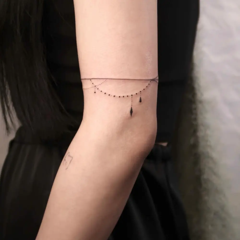 Geometric, Mini