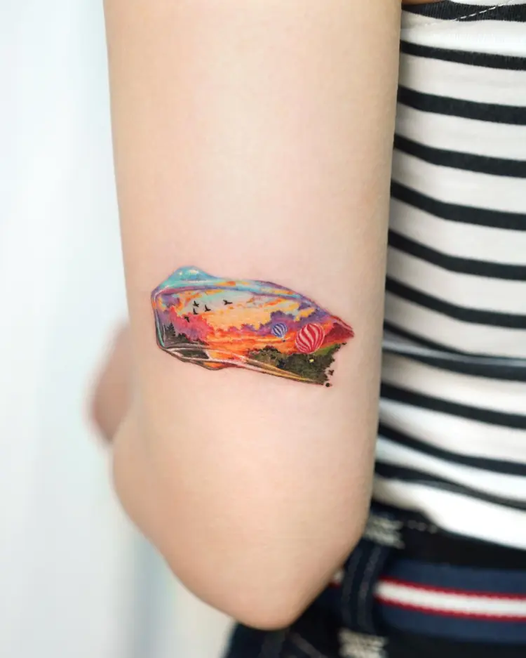 tattooist_lani