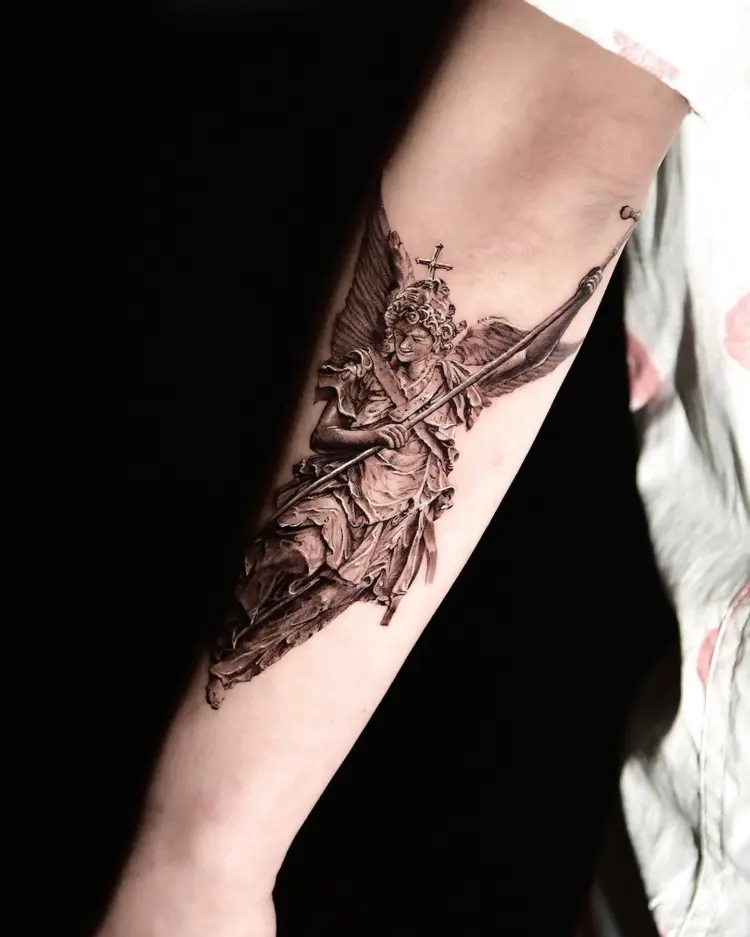 tattooer_amu
