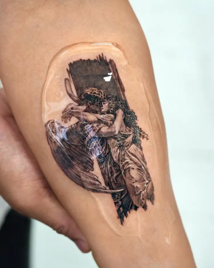 tattooist_lani