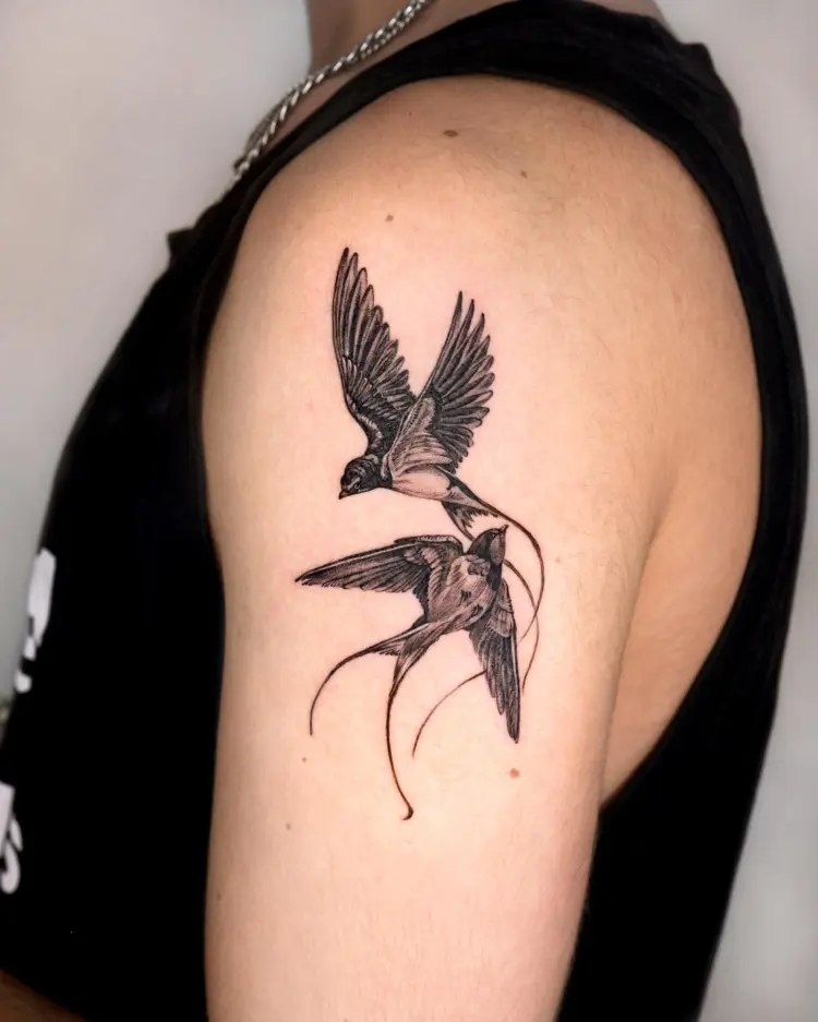 tattooist_lani