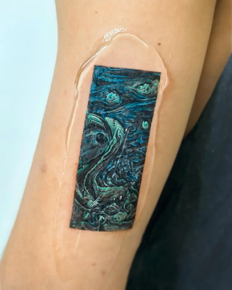 tattooist_lani