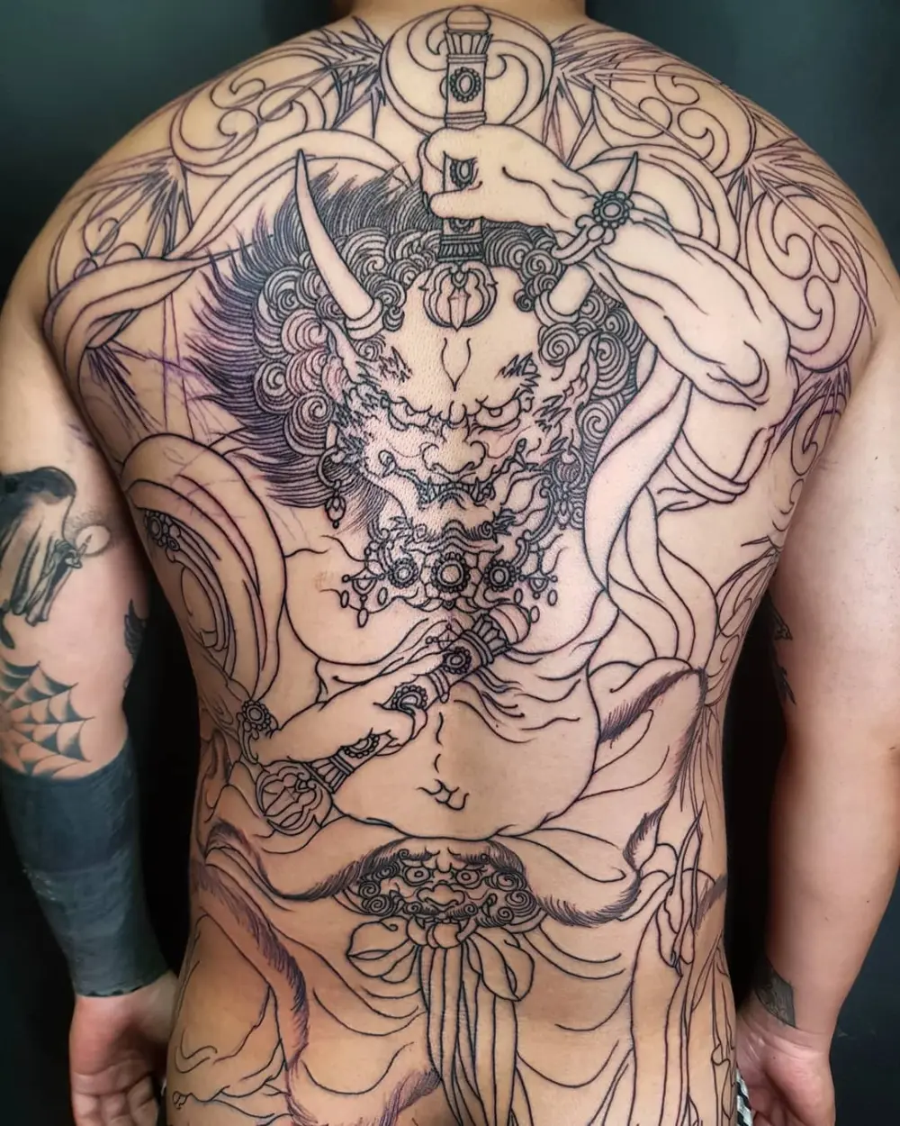 Dragon, Nature