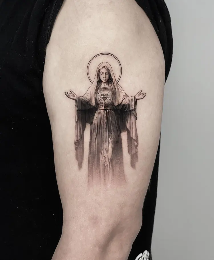 tattooer_amu