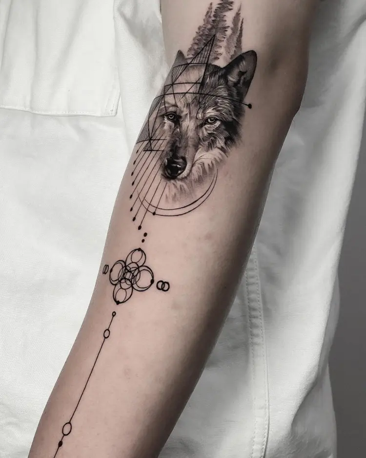tattooer_amu