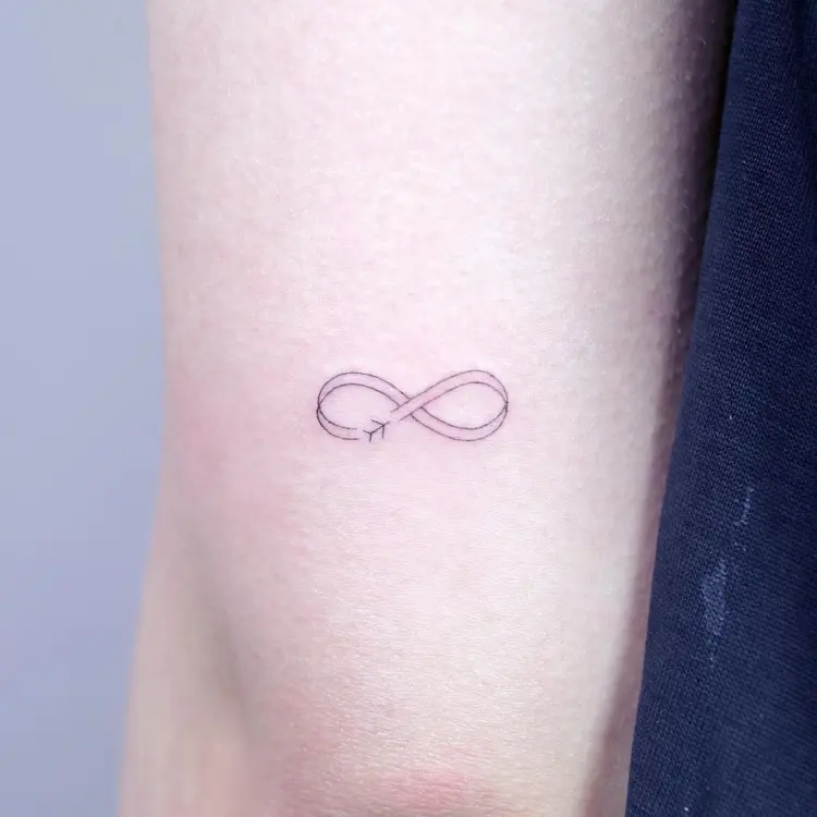 tattooist_arar