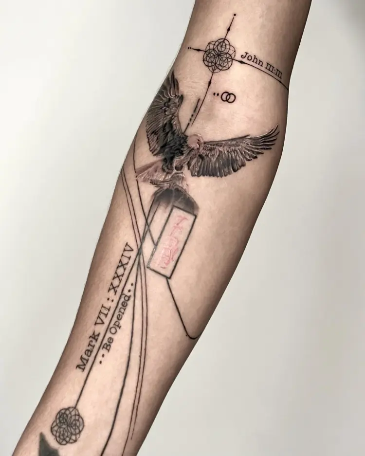 tattooer_amu