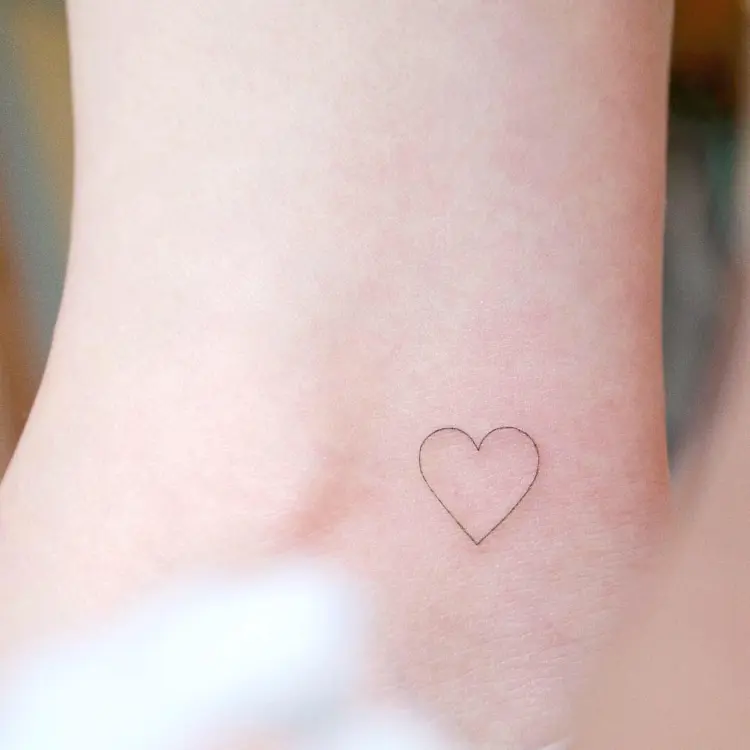 tattooist_arar