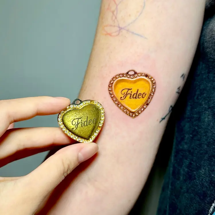 Lettering