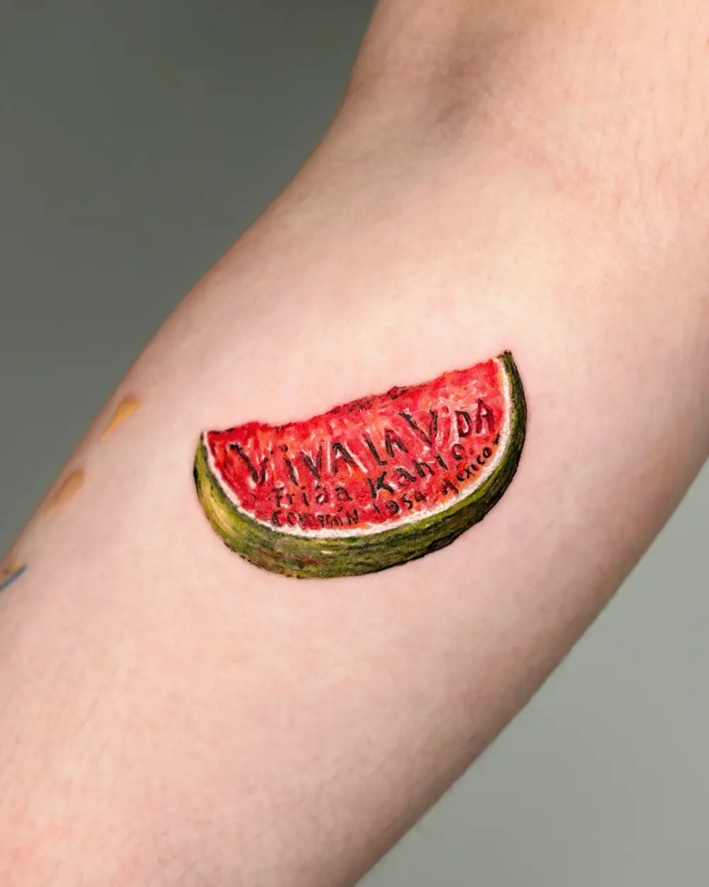 tattooist_lani