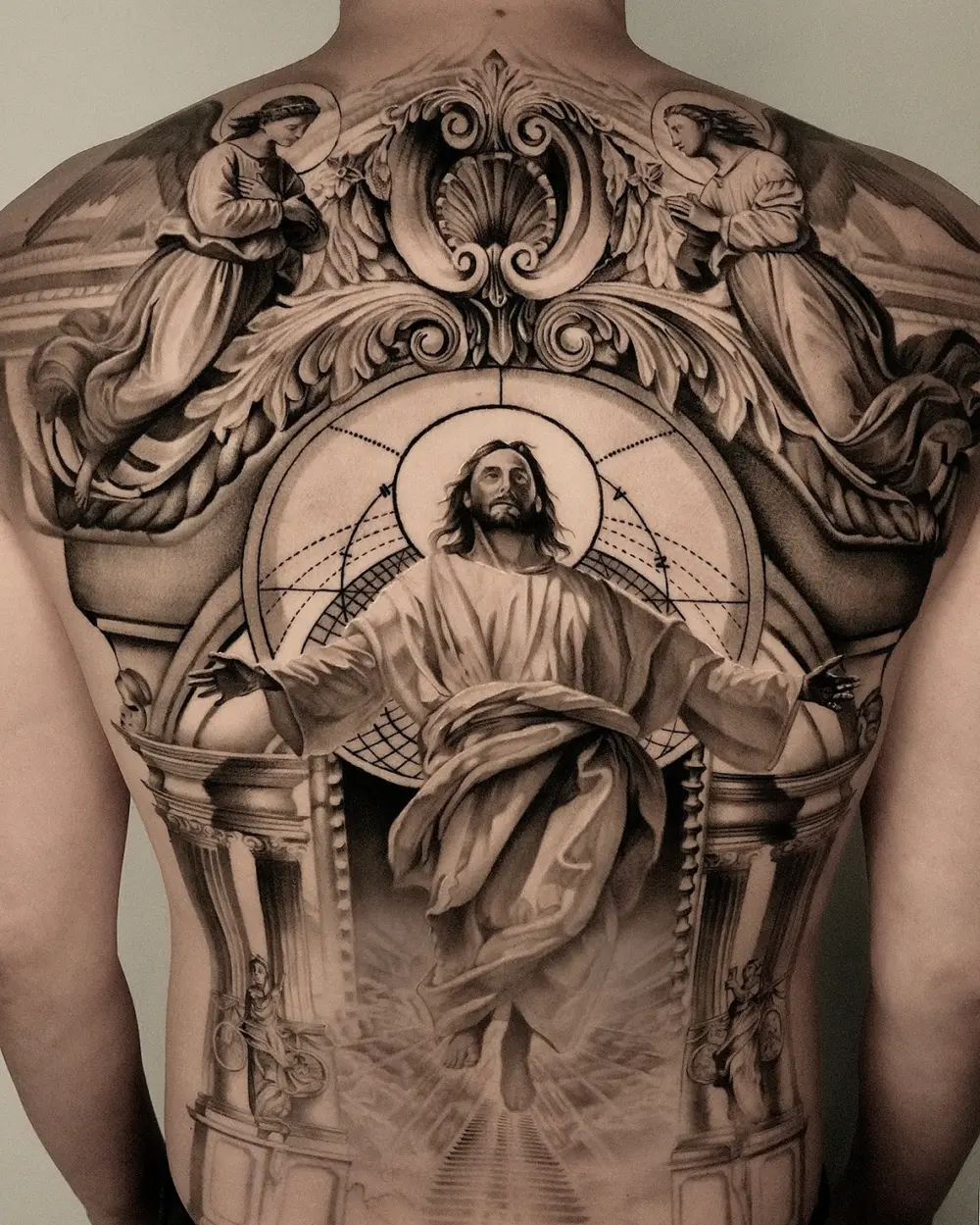 tattooer_amu