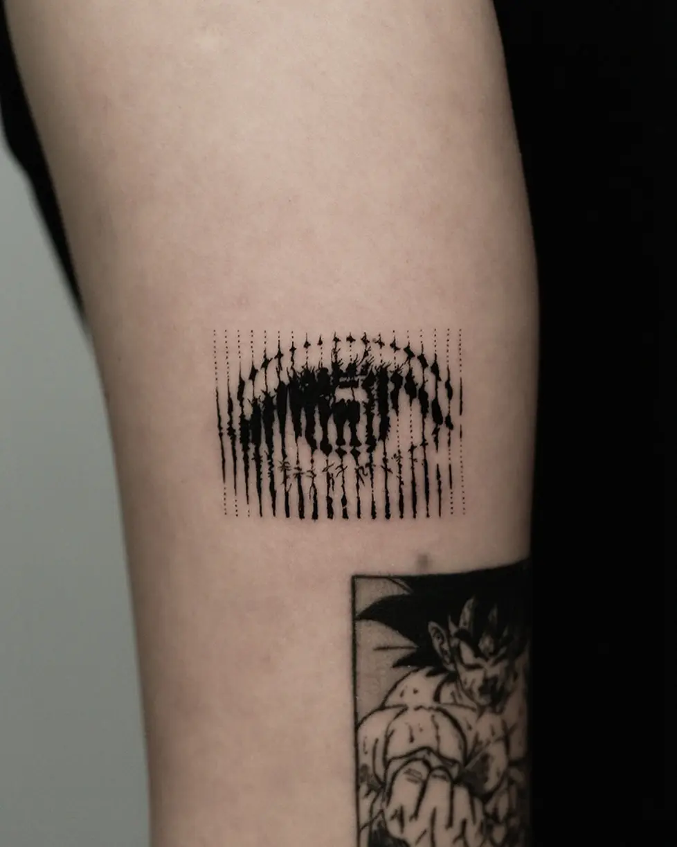 tattooer_amu
