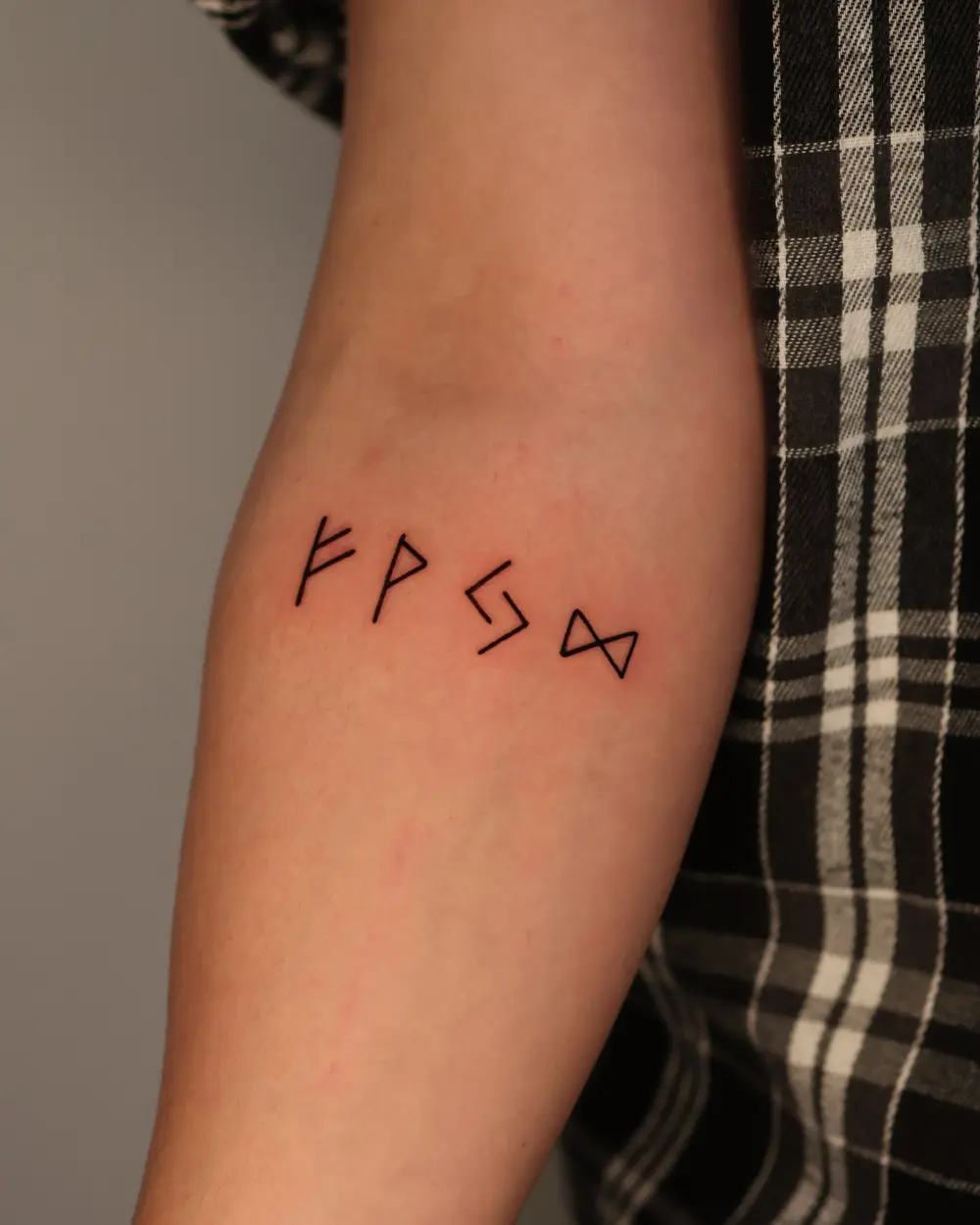 Lettering