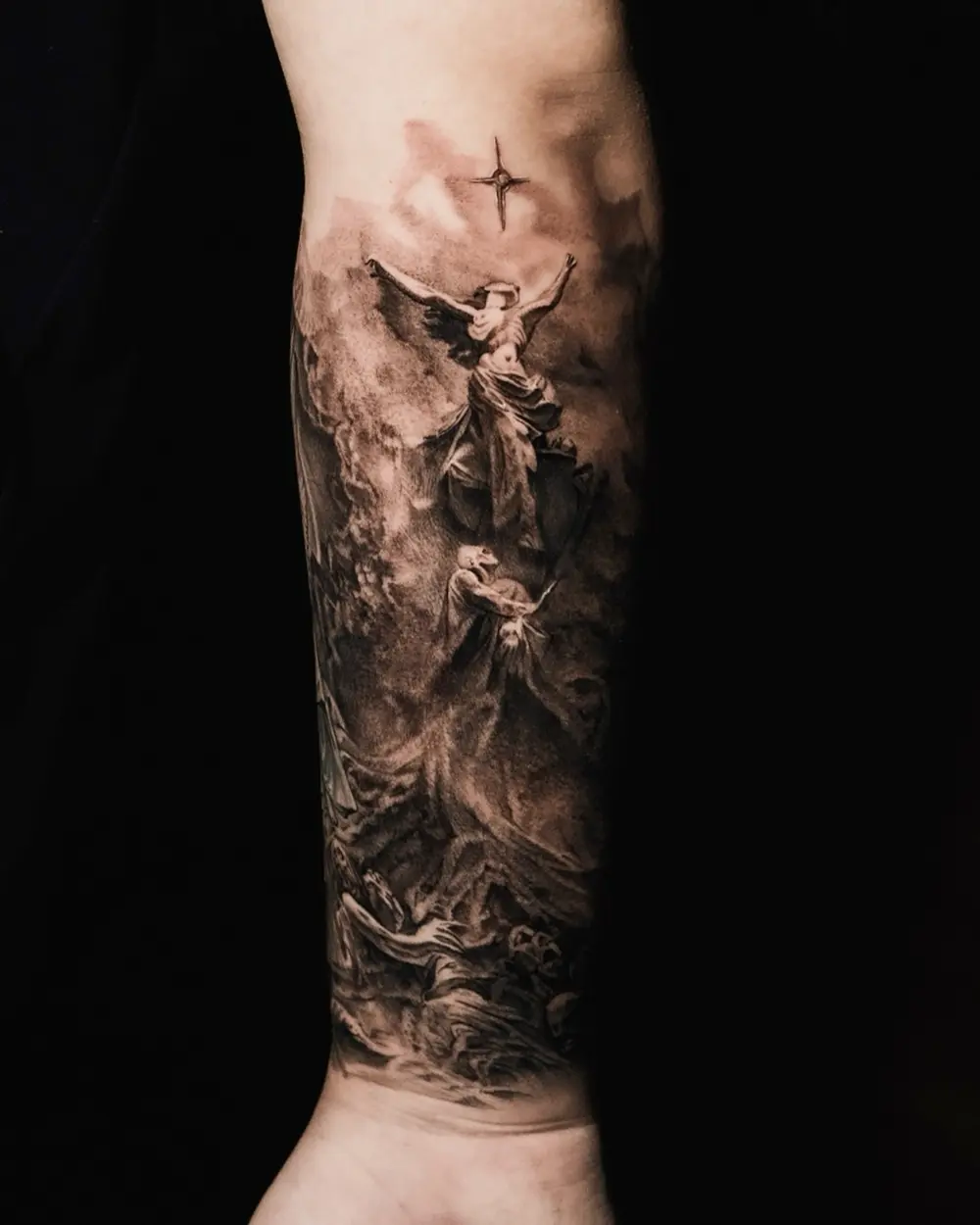 tattooer_amu