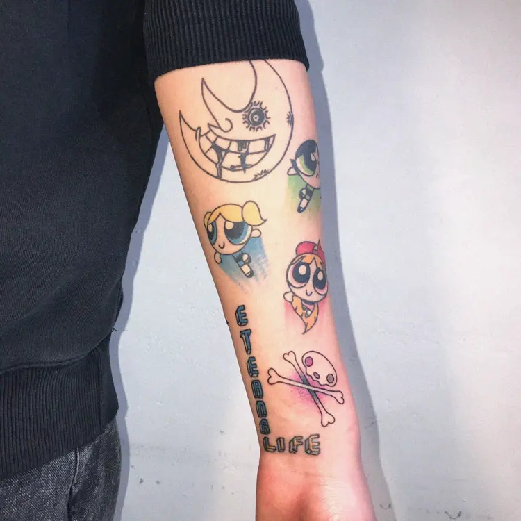 Skull, Lettering