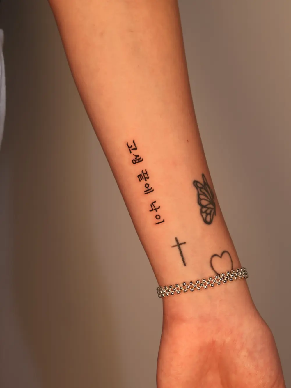 Lettering