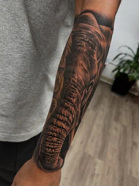 Clifford Chen