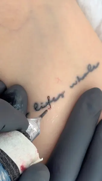 tattooist_arar