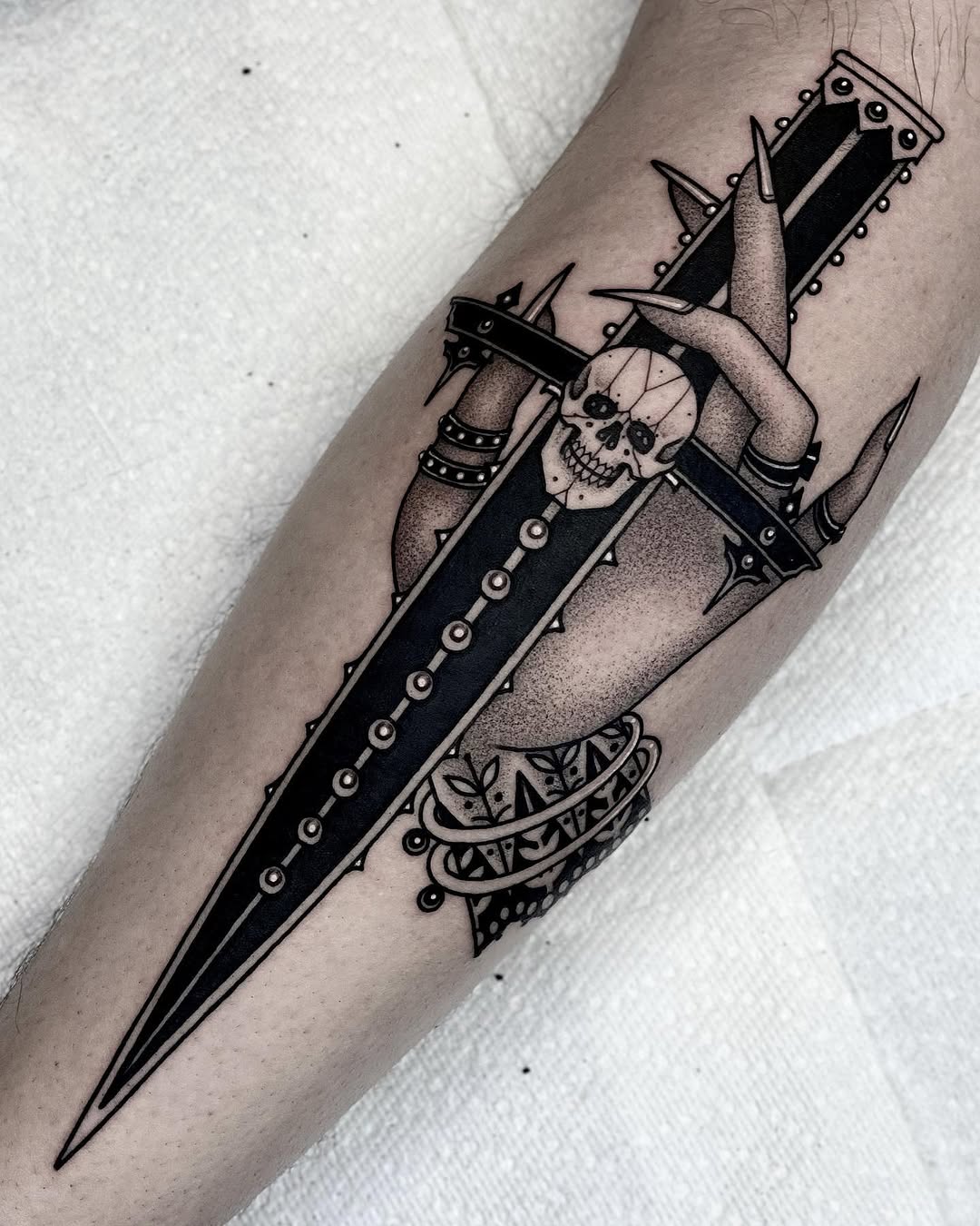 black_casket