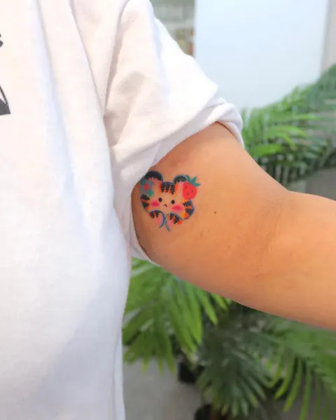 Mini, 마네키네코