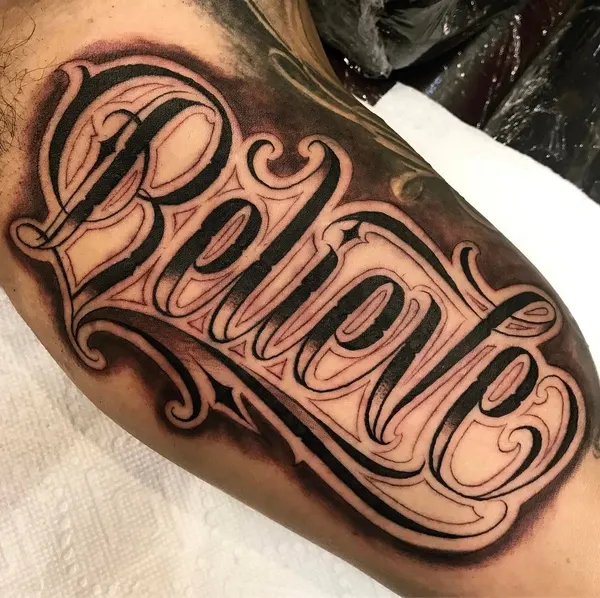 Lettering, 고딕 레터링