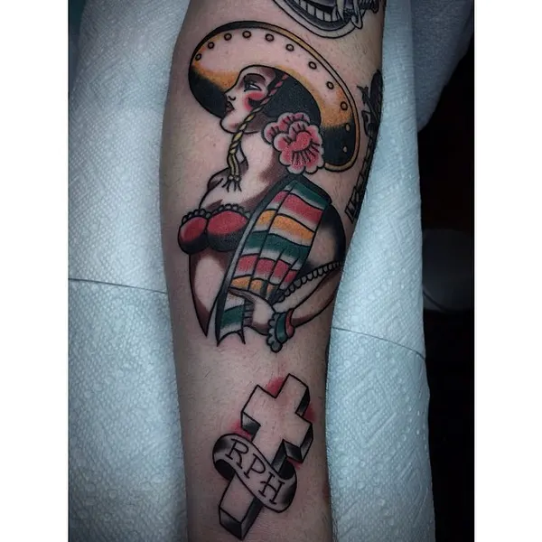 Full Circle Tattoo