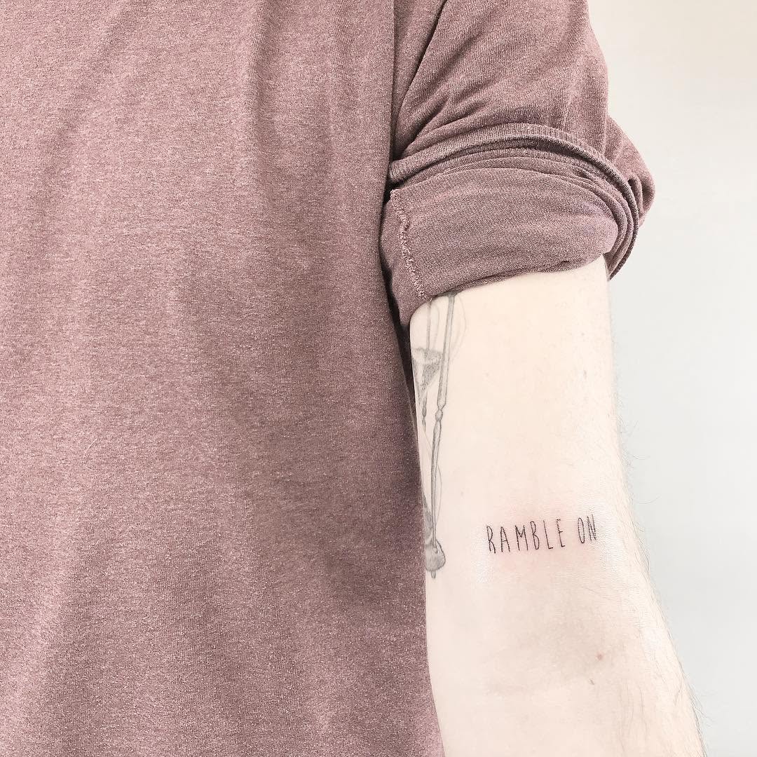 Lettering, 단어, 타자기 폰트, 미니멀 레터링, 아랍어 레터링
