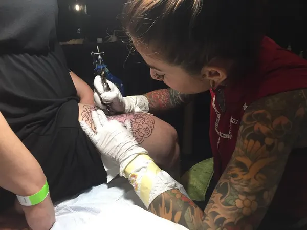 Full Circle Tattoo