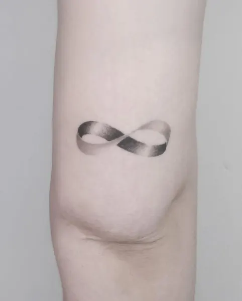 단검, 마이크