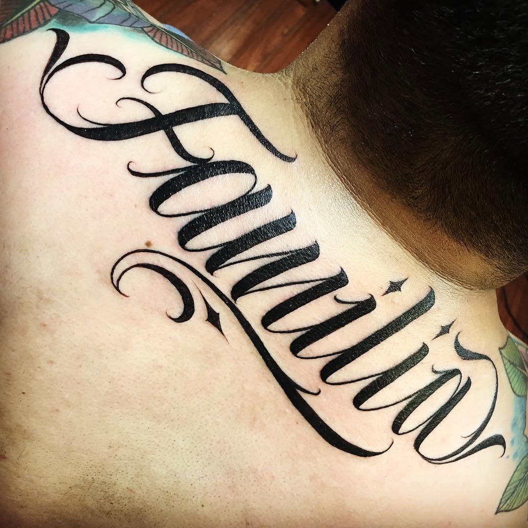 Lettering, 가족 이름