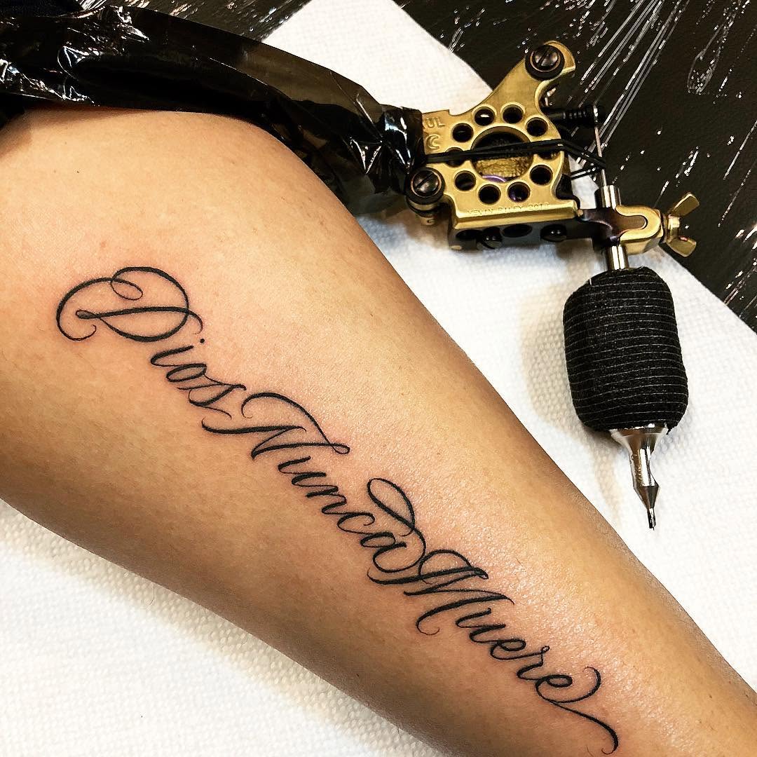 Lettering
