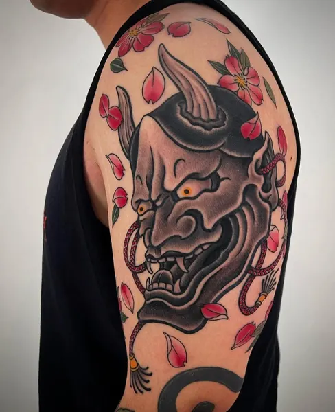 Full Circle Tattoo