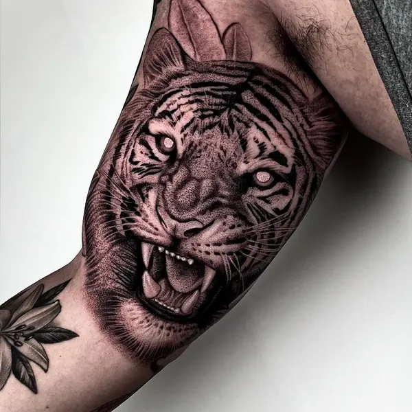 Guru Tattoo